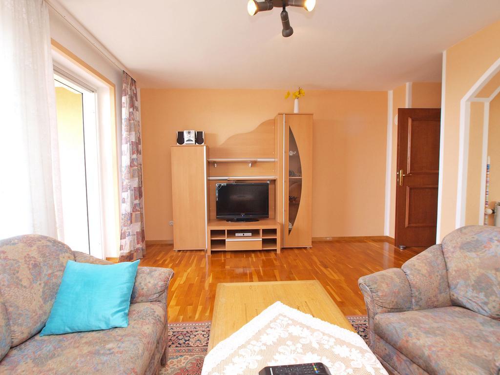 Apartments Denis 19 ฟาชานา ภายนอก รูปภาพ